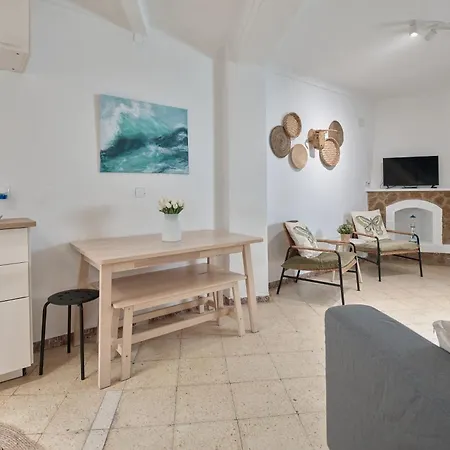 Vakantiehuis La Casa Manzanilla By Conilstay *