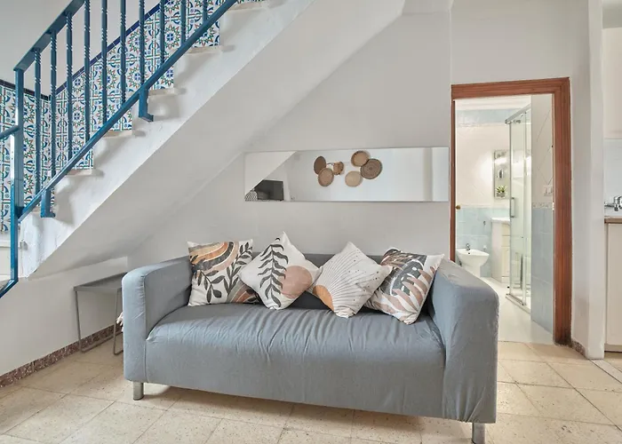 Holiday home La Casa Manzanilla By Conilstay *